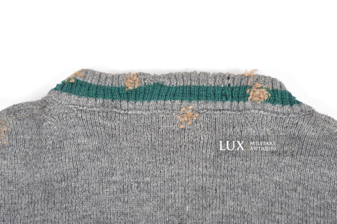 Mid-war German standard issue wool sweater, « green band » - photo 12