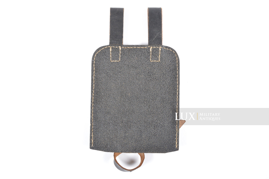 Unissued German entrenching tool carrying case in black pressed cardboard, « nju43 » - photo 11