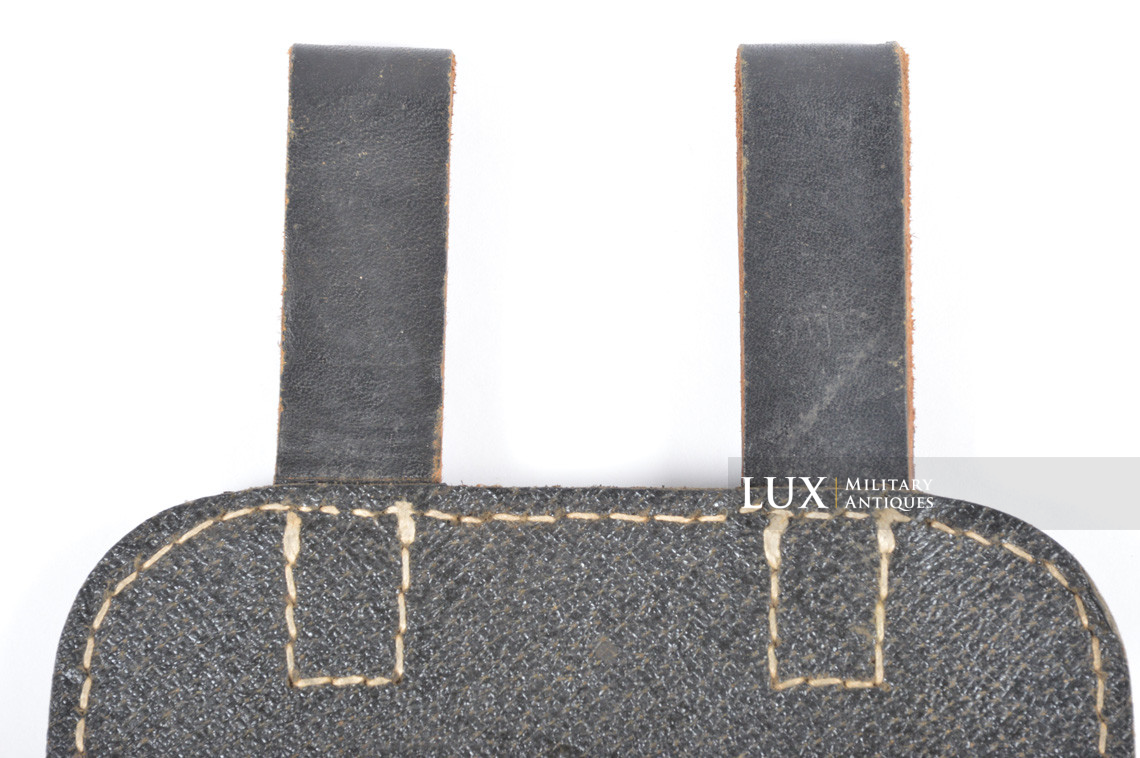 Unissued German entrenching tool carrying case in black pressed cardboard, « nju43 » - photo 12