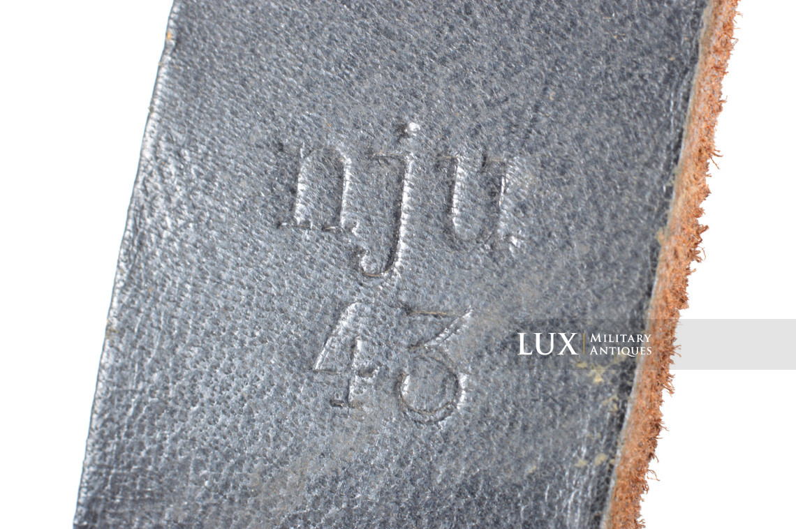 Unissued German entrenching tool carrying case in black pressed cardboard, « nju43 » - photo 13