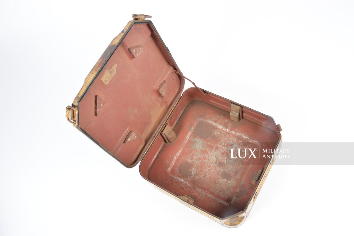 German anti-tank mine case, « 1 T.Mi.Z 42 » - photo 17