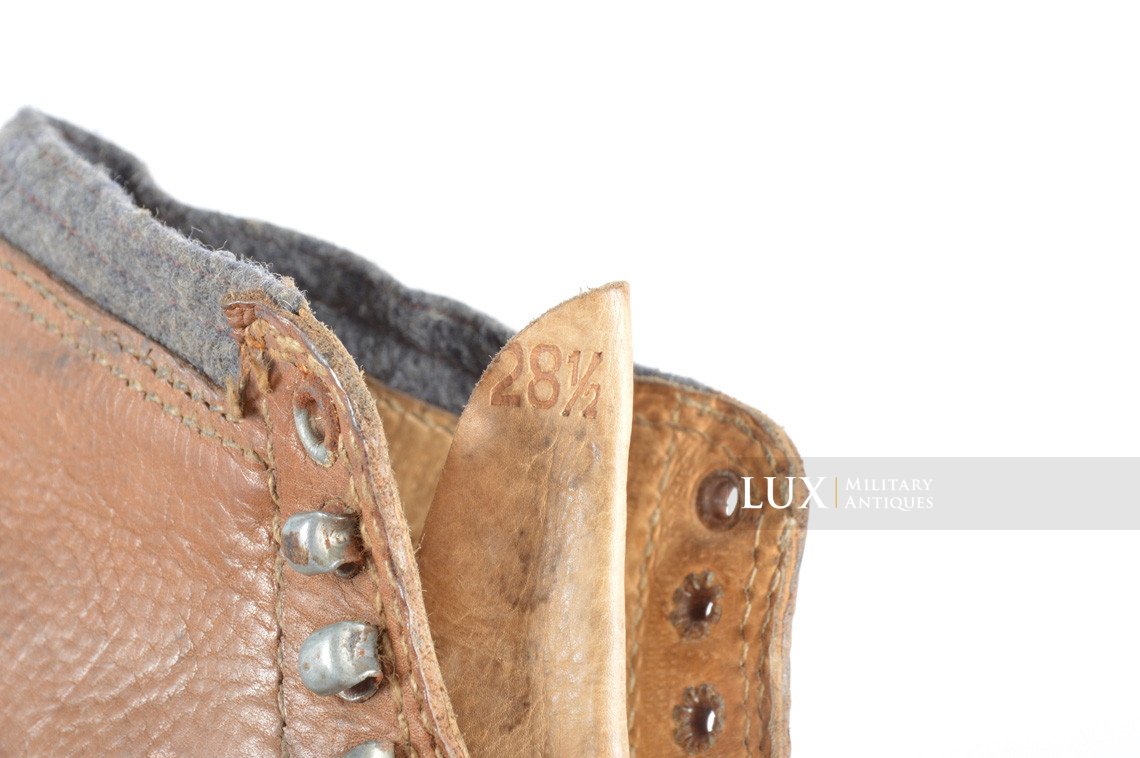 Unissued German mountain trooper's ankle boots, « Gebirgsjäger » - photo 12
