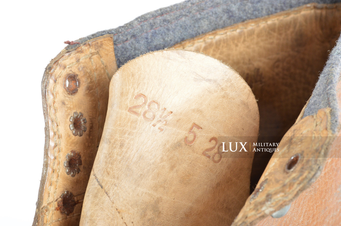 Unissued German mountain trooper's ankle boots, « Gebirgsjäger » - photo 27