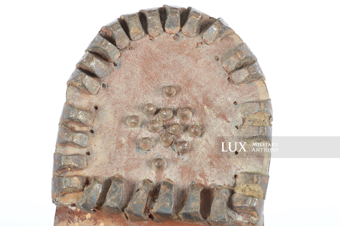 Unissued German mountain trooper's ankle boots, « Gebirgsjäger » - photo 37