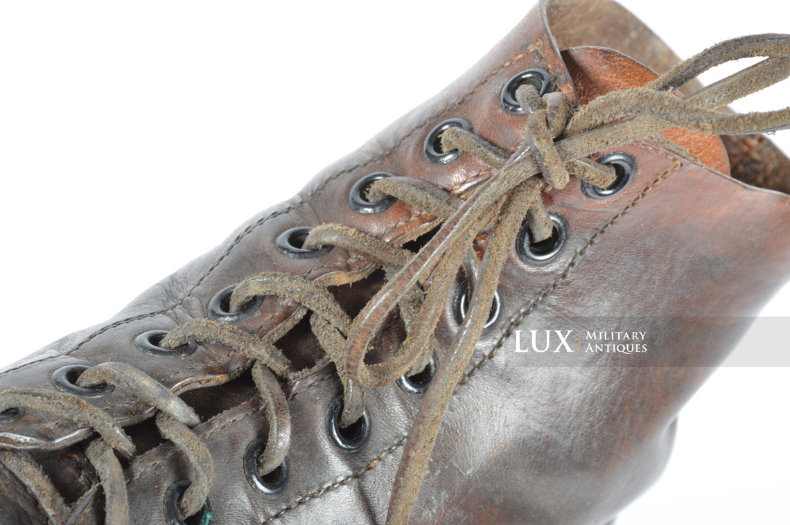 Mid-war Luftwaffe airplane mechanics / pilots service low boots - photo 15