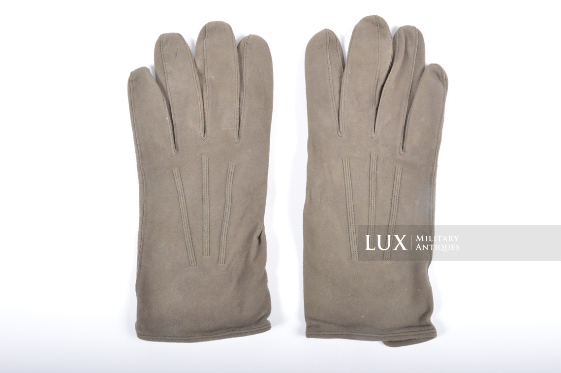 Paire de gants d'officer allemand en cuir de daim - photo 4