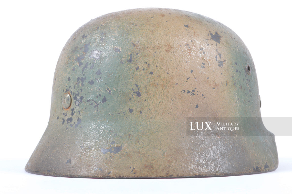 Unique set of German Luftwaffe three tone spray camouflage helmets, « FLAK » - photo 25