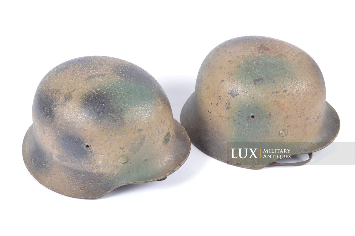 Unique set of German Luftwaffe three tone spray camouflage helmets, « FLAK » - photo 11