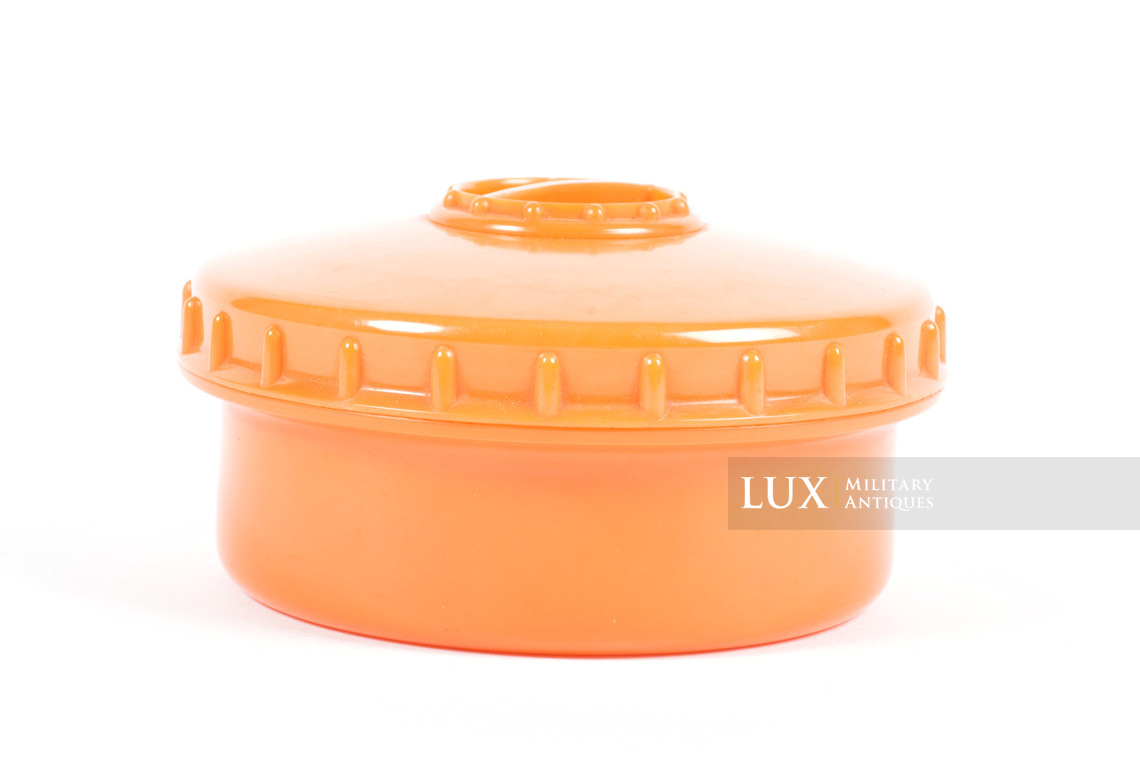 German orange bakelite butterdish - photo 9