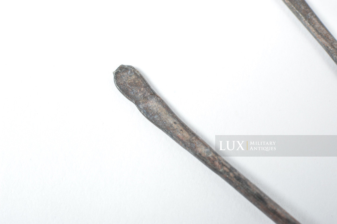 German issued helmet camouflage net hooks - photo 9