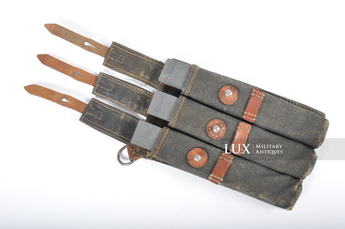 Mid-war MP38/40 blue pouch, first type, « 1942 » - photo 19