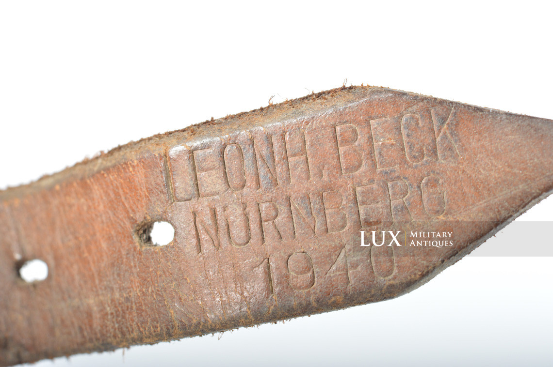 Early-war German helmet chinstrap, « LEON H. BECK 1940 » - photo 12