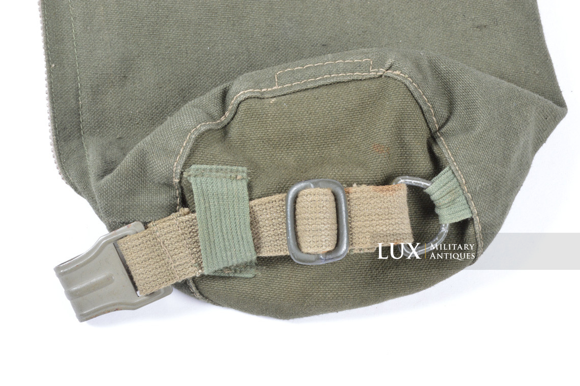 Early German paratrooper gas mask carrying bag, « AB » - photo 17