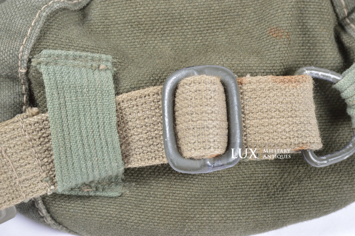 Early German paratrooper gas mask carrying bag, « AB » - photo 19