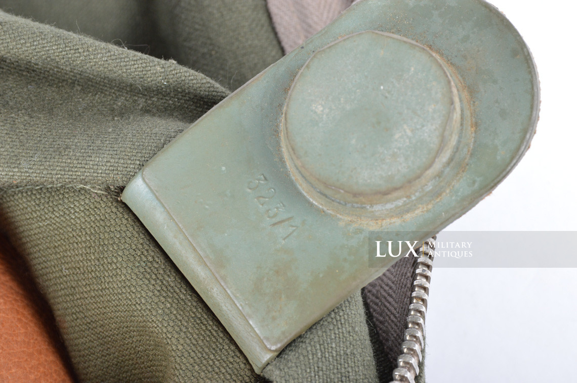 Early German paratrooper gas mask carrying bag, « AB » - photo 33