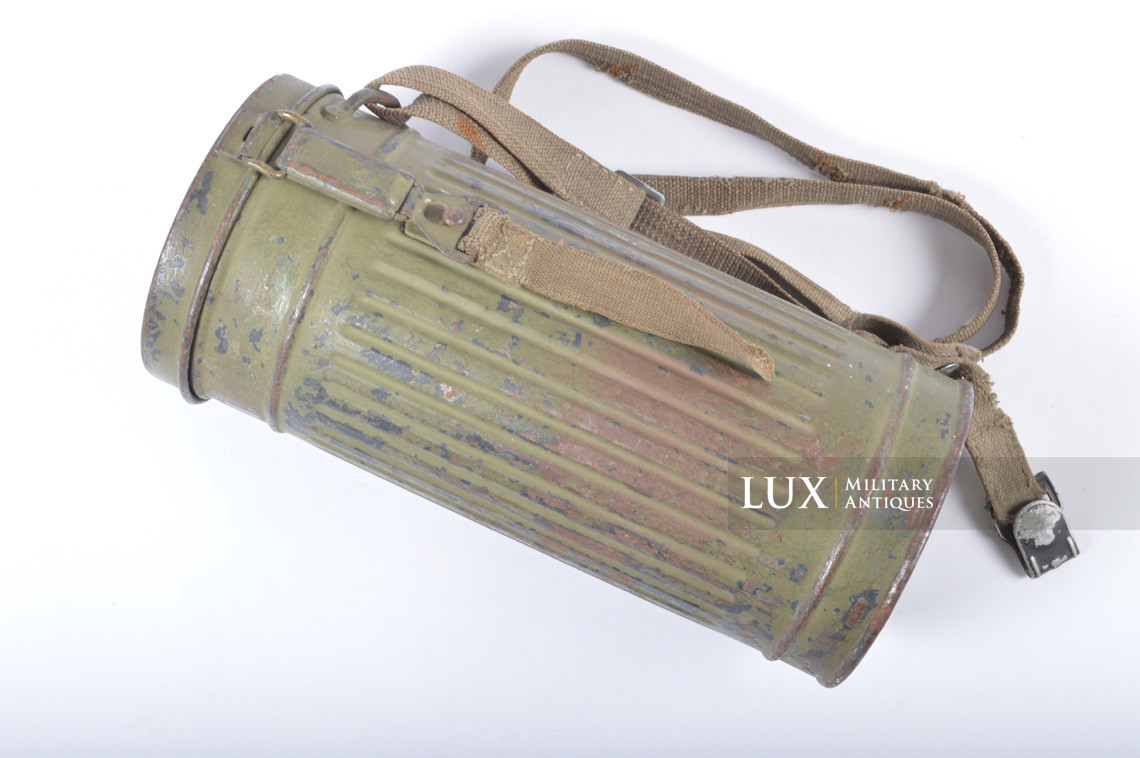 German two-tone camouflage gas mask canister, « untouched » - photo 4