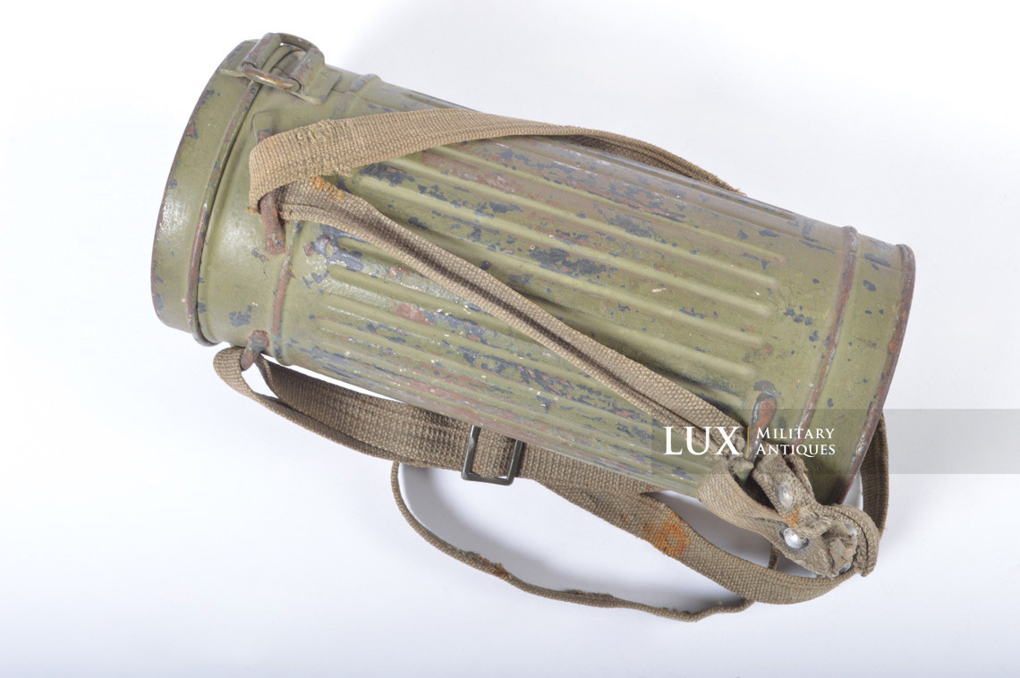 German two-tone camouflage gas mask canister, « untouched » - photo 10