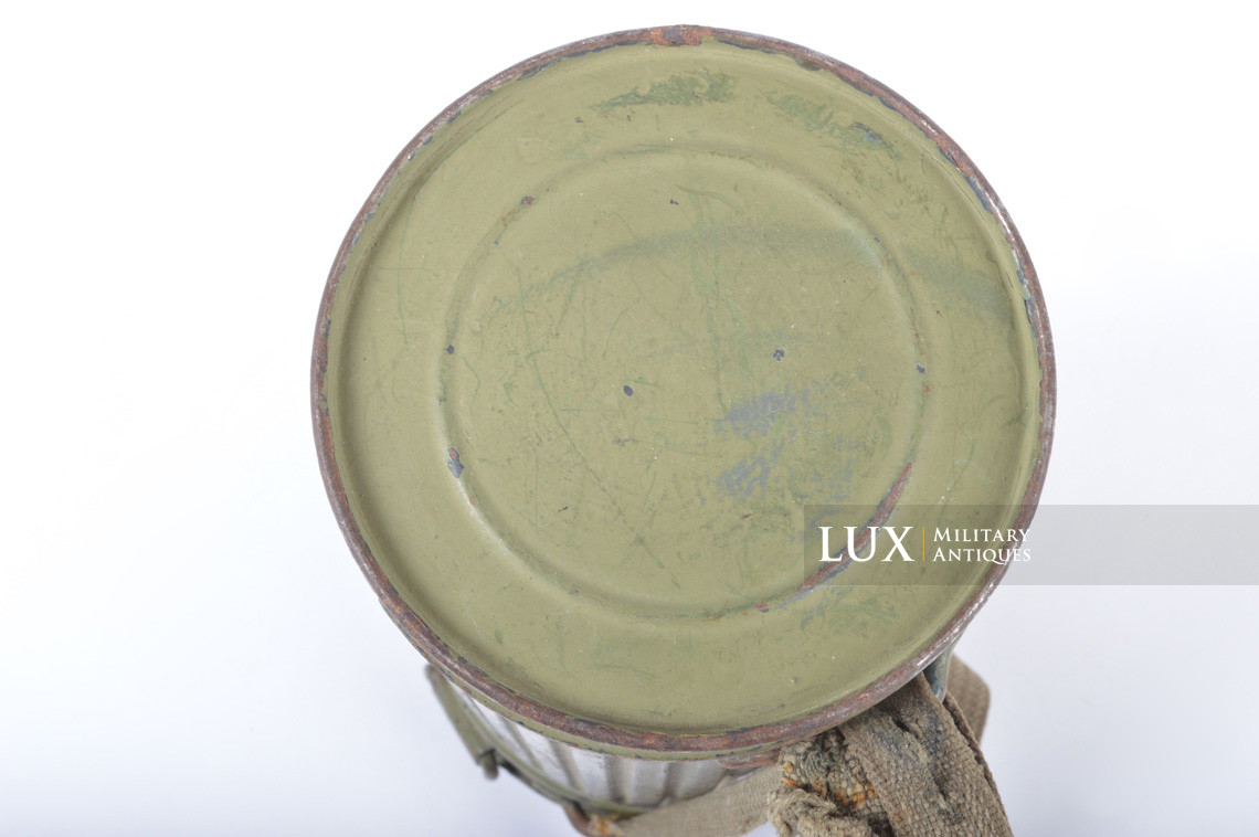 German two-tone camouflage gas mask canister, « untouched » - photo 14
