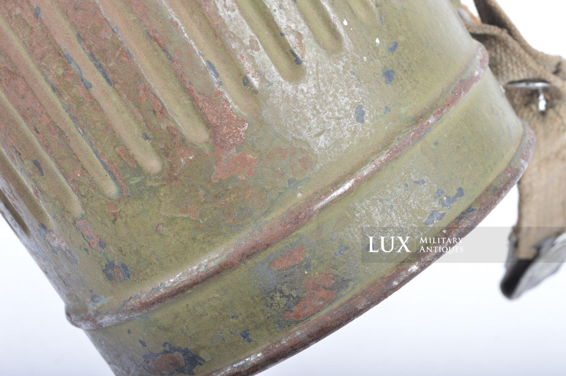German two-tone camouflage gas mask canister, « untouched » - photo 16