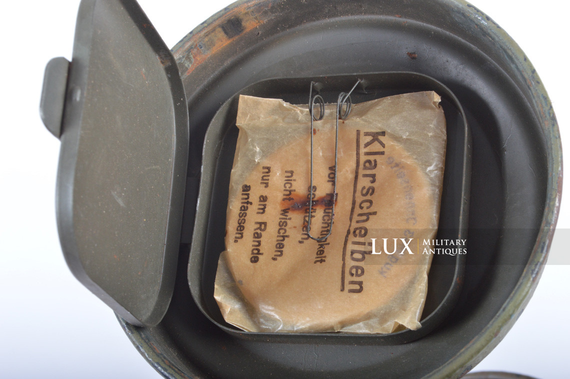 German two-tone camouflage gas mask canister, « untouched » - photo 24