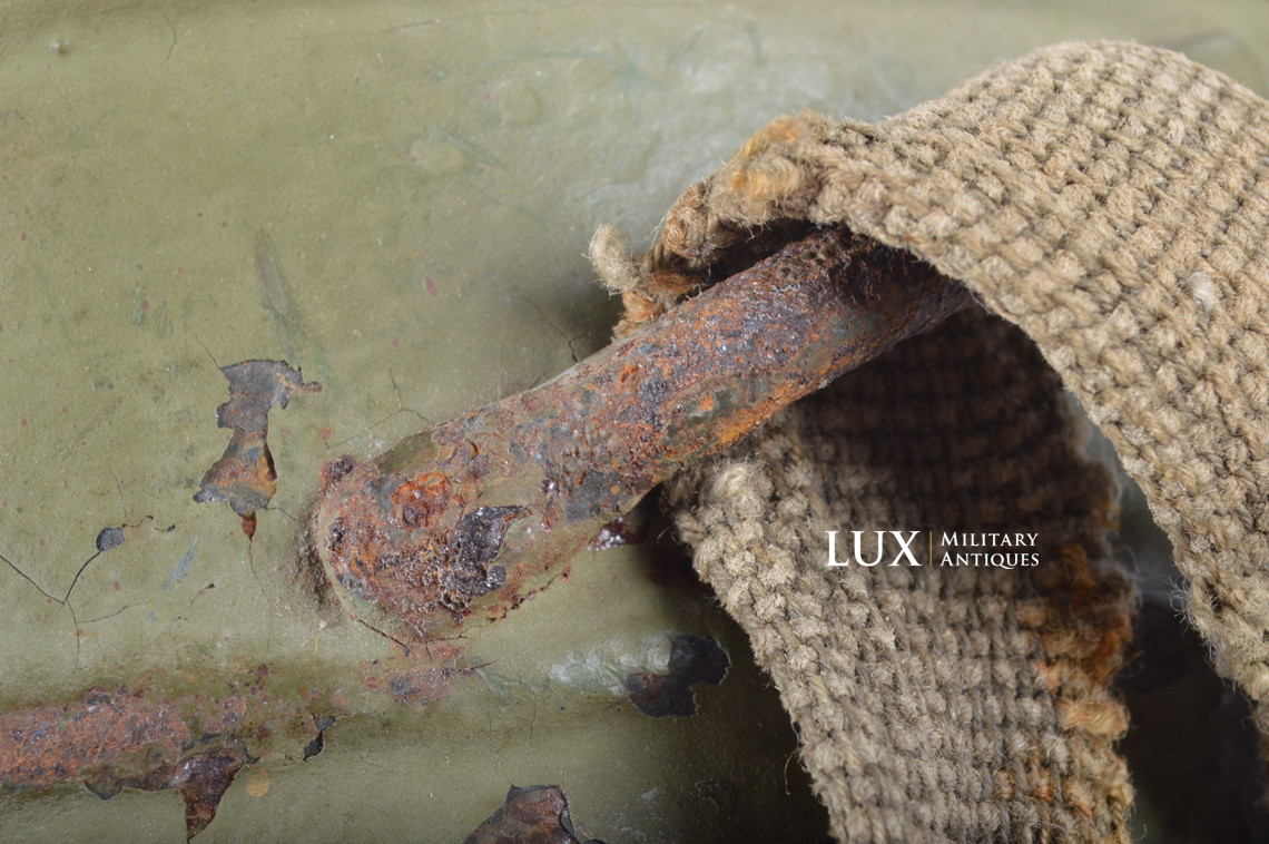 German two-tone camouflage gas mask canister, « untouched » - photo 39