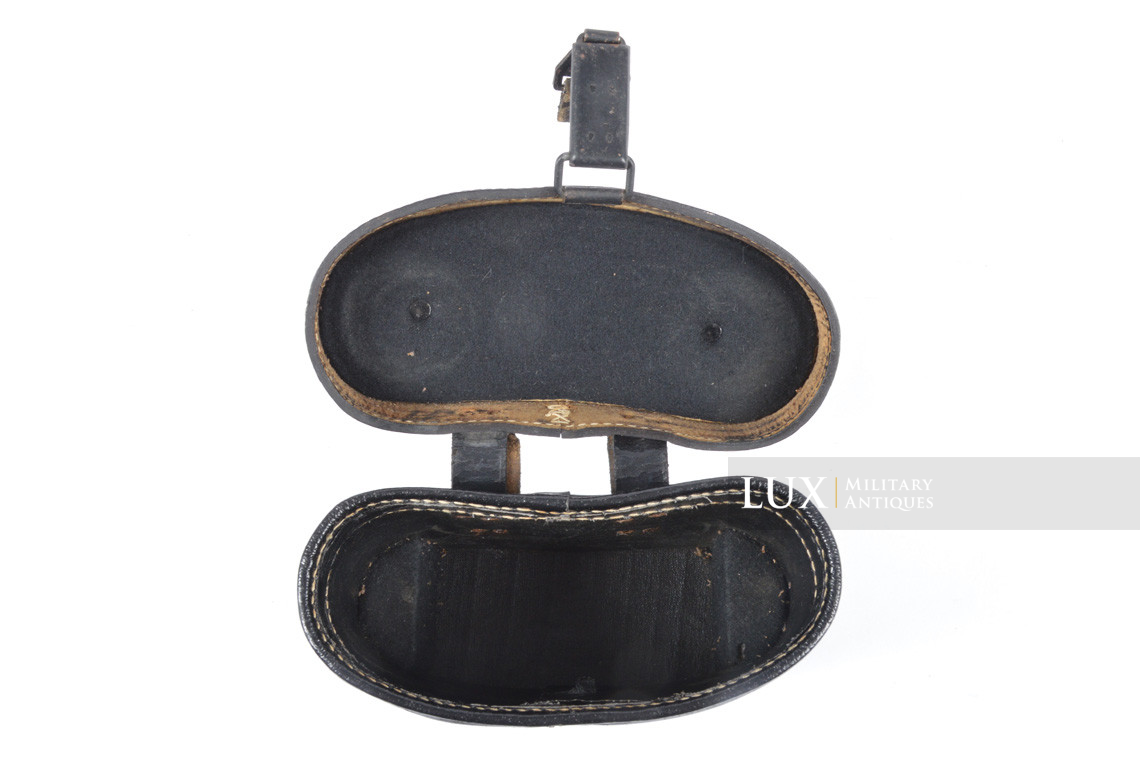 German 6x30 power bakelite binoculars case, « CXN » - photo 13
