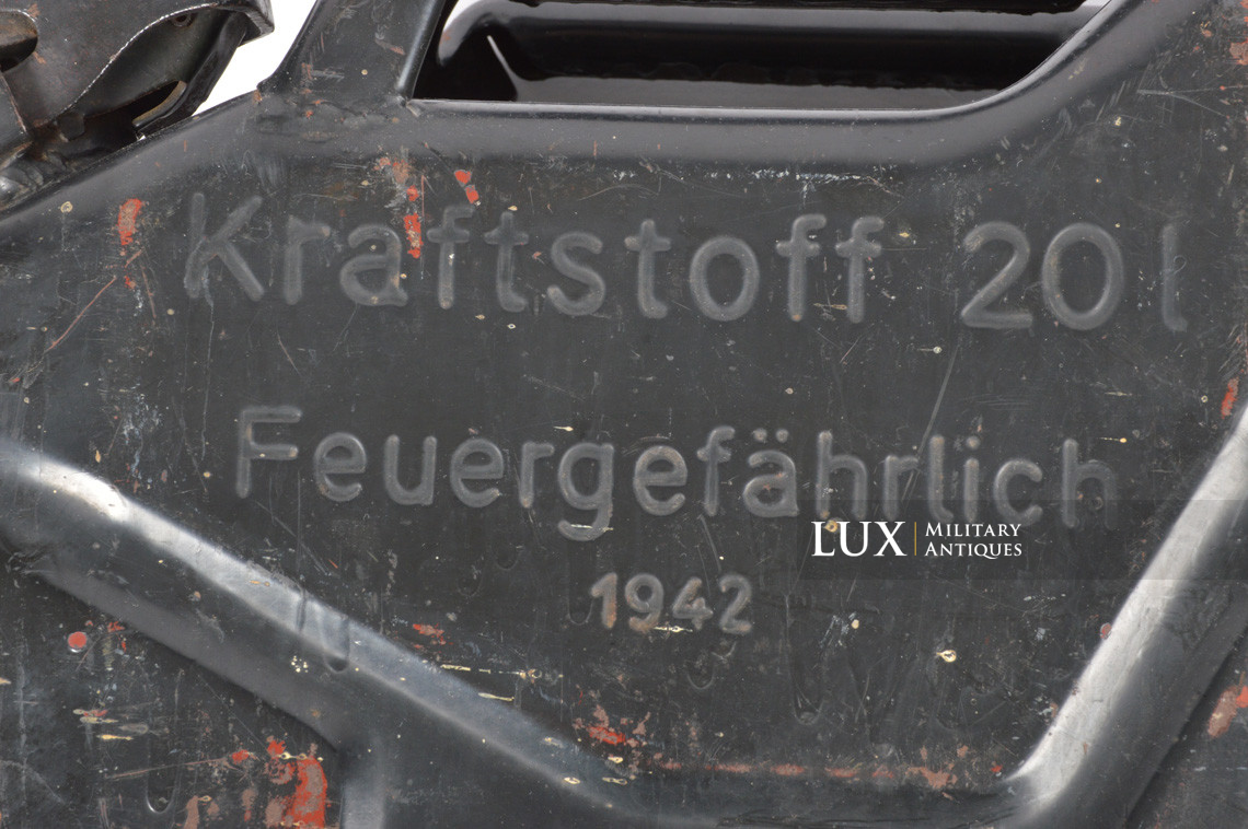 Jerrycan allemand milieu de guerre, « 1942 » - photo 8