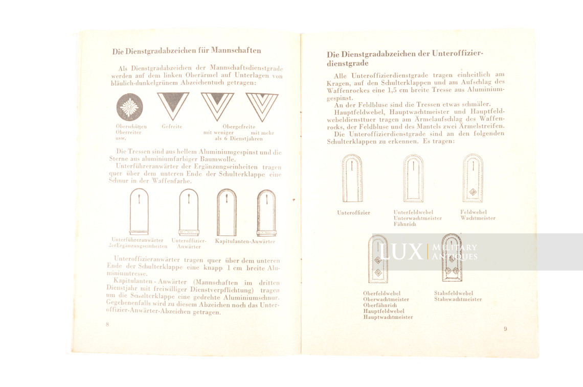 Livret allemand « Abzeichen und Uniformen des Heeres » - photo 11