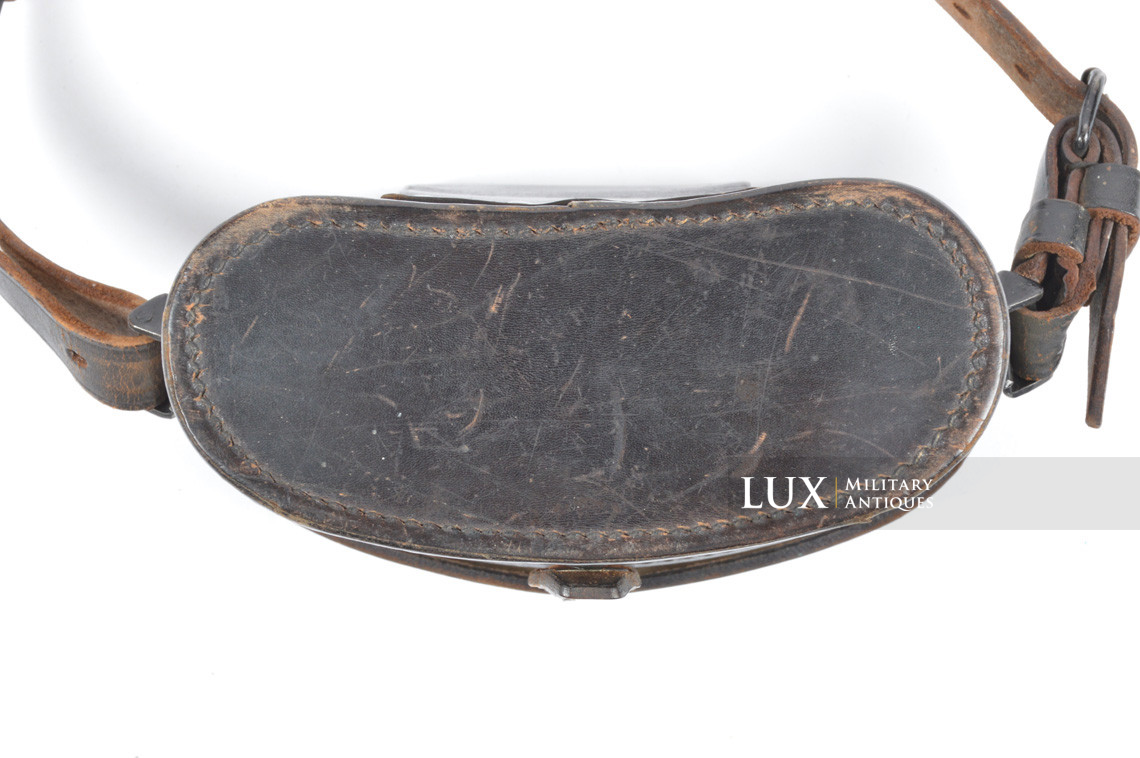 German 6x30 binocular leather case and strap, « 1941 » - photo 10