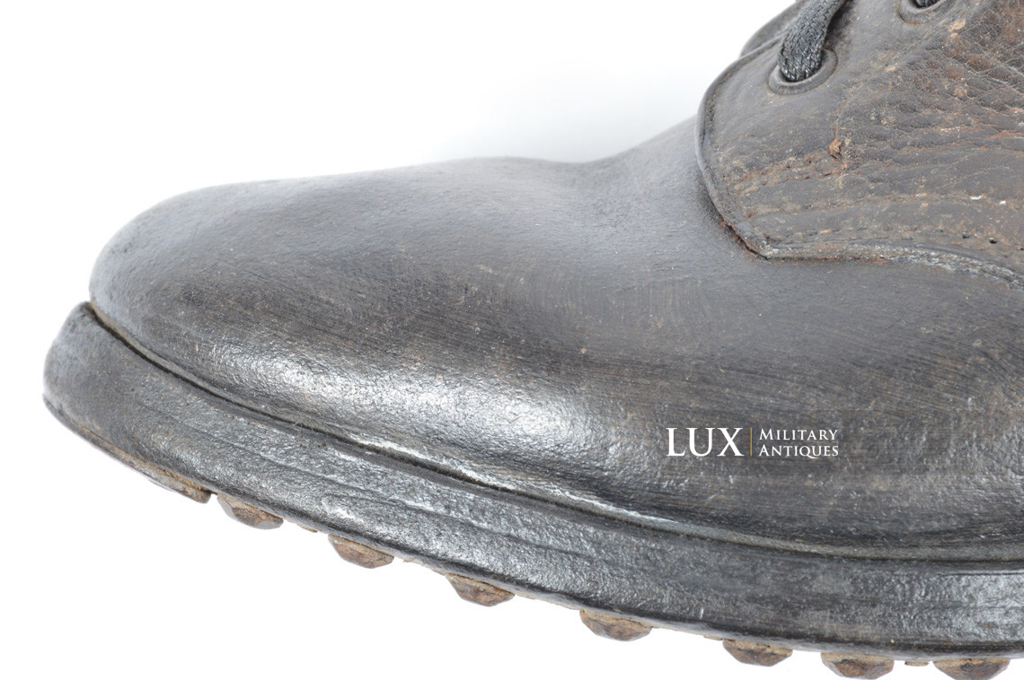 Late-war German low ankle combat boots, RBNr « 0/0268/0076 » - photo 25