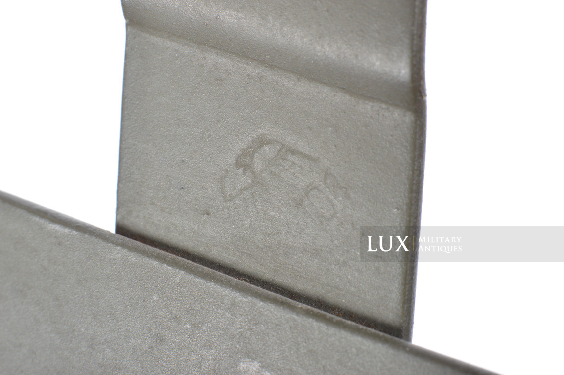 German M24 stick grenade carrier box with internal storage rack, « 1939 » - photo 23