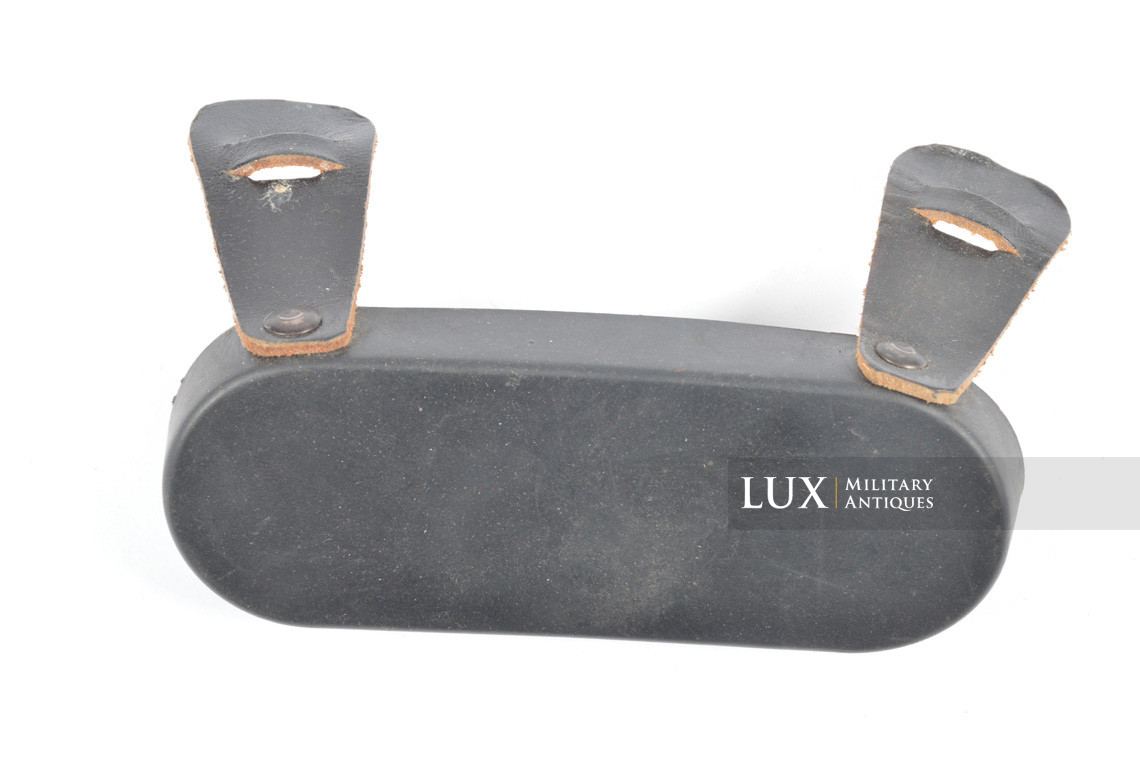 Late-war German binoculars lens protective cover - photo 4