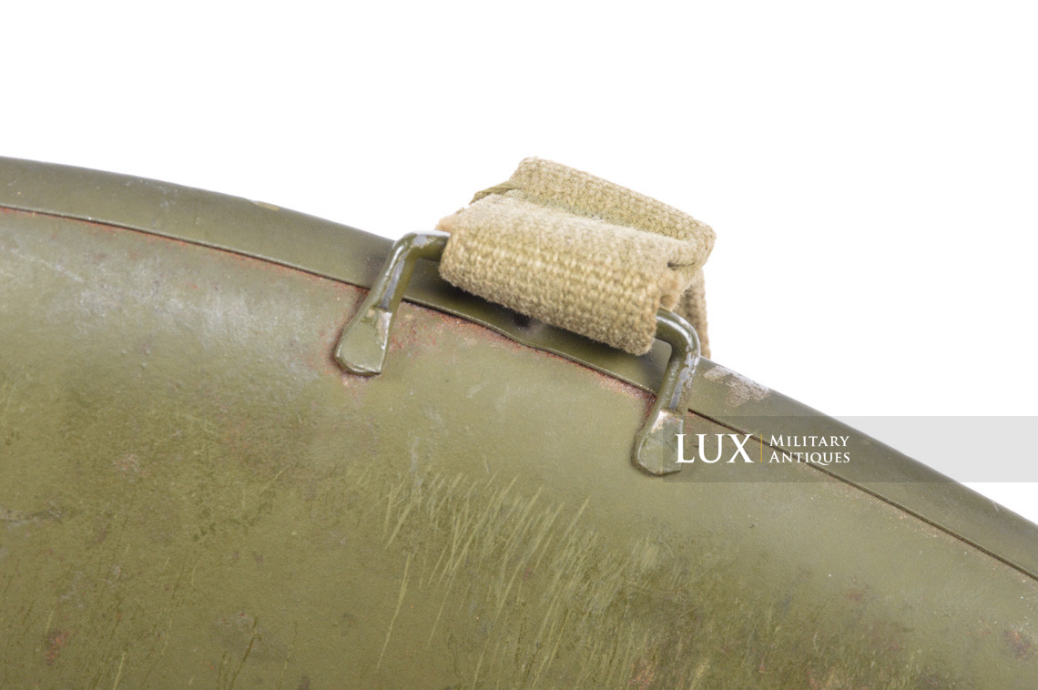 Early USM1 front seam fixed bale combat helmet, « Saint-Clair » - photo 22