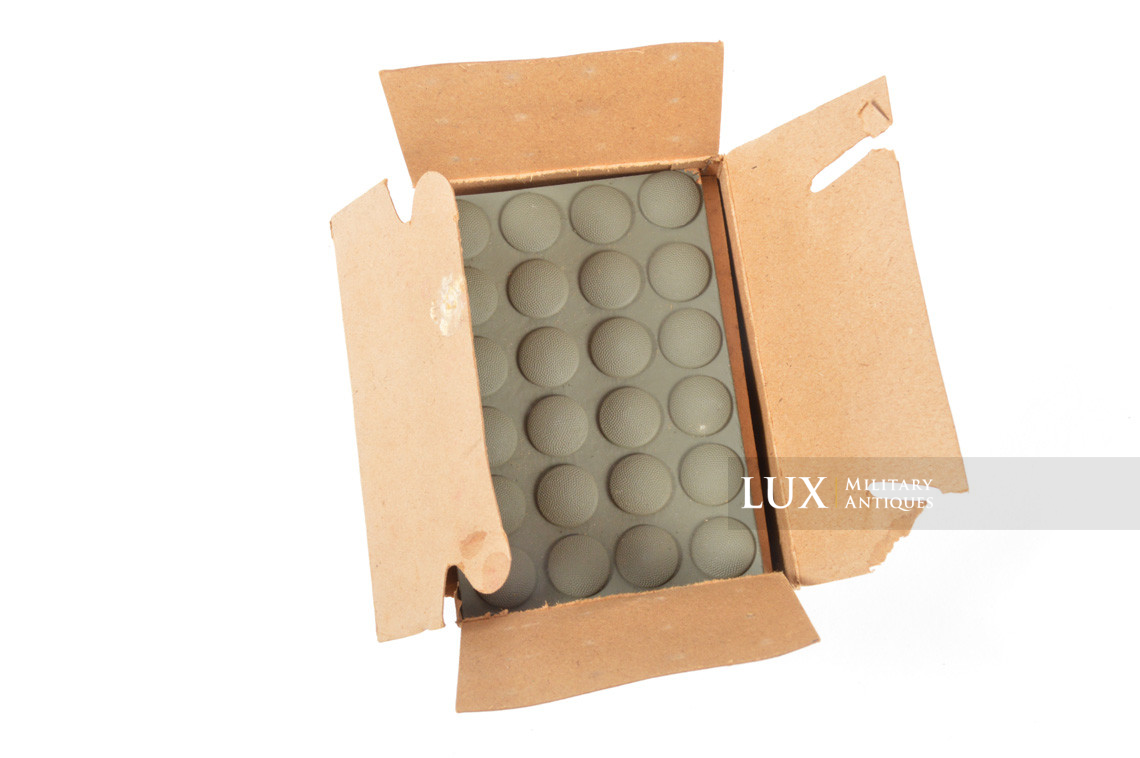 Plaque de boutons allemand - photo 4
