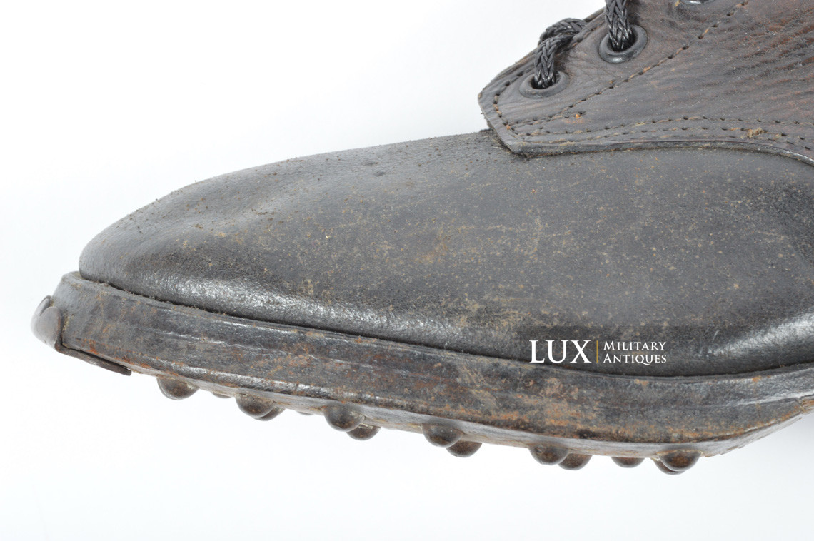Late-war German low ankle boots - Lux Military Antiques - photo 12
