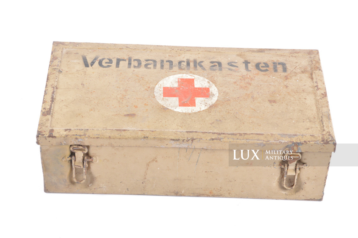 Late-war metal medics first aid box, « Verbandkasten » - photo 4