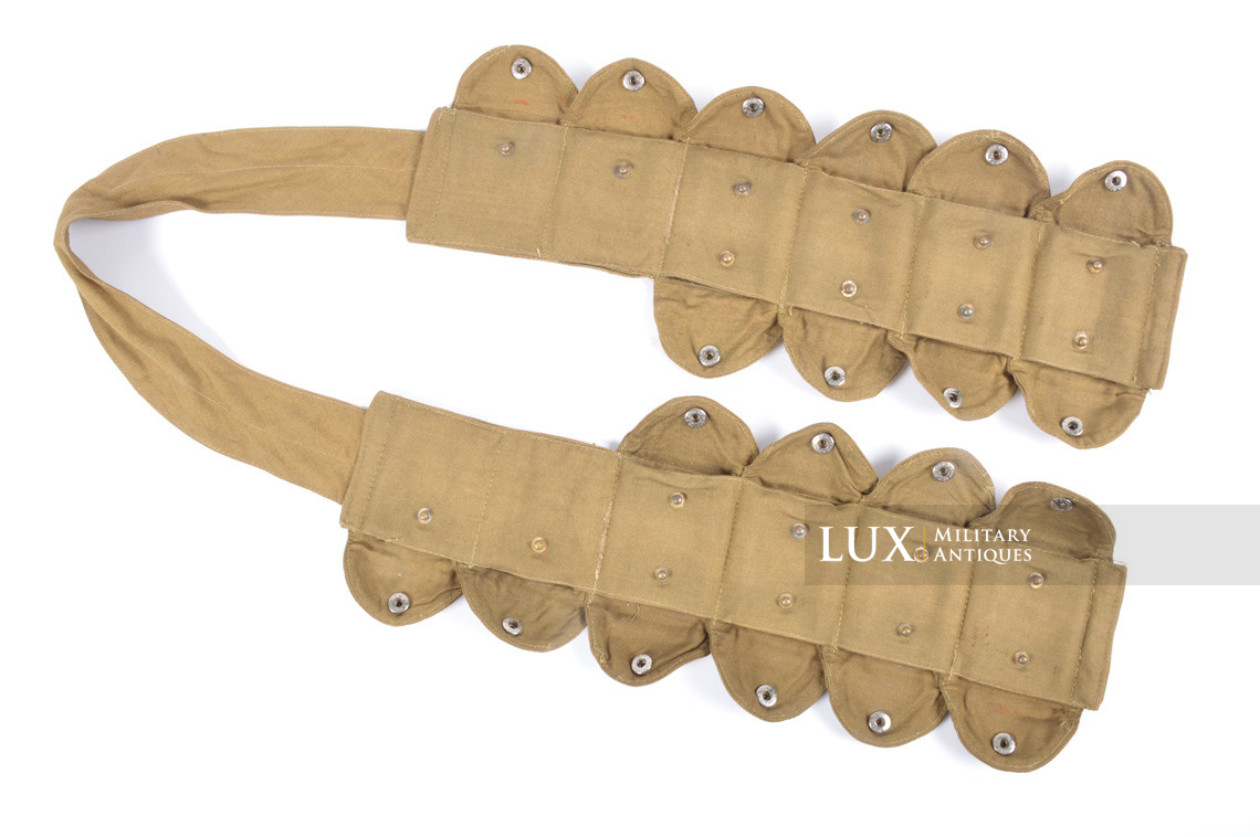 Late-war paratrooper's k98 tan ammunition bandoleer, « 1944 » - photo 10