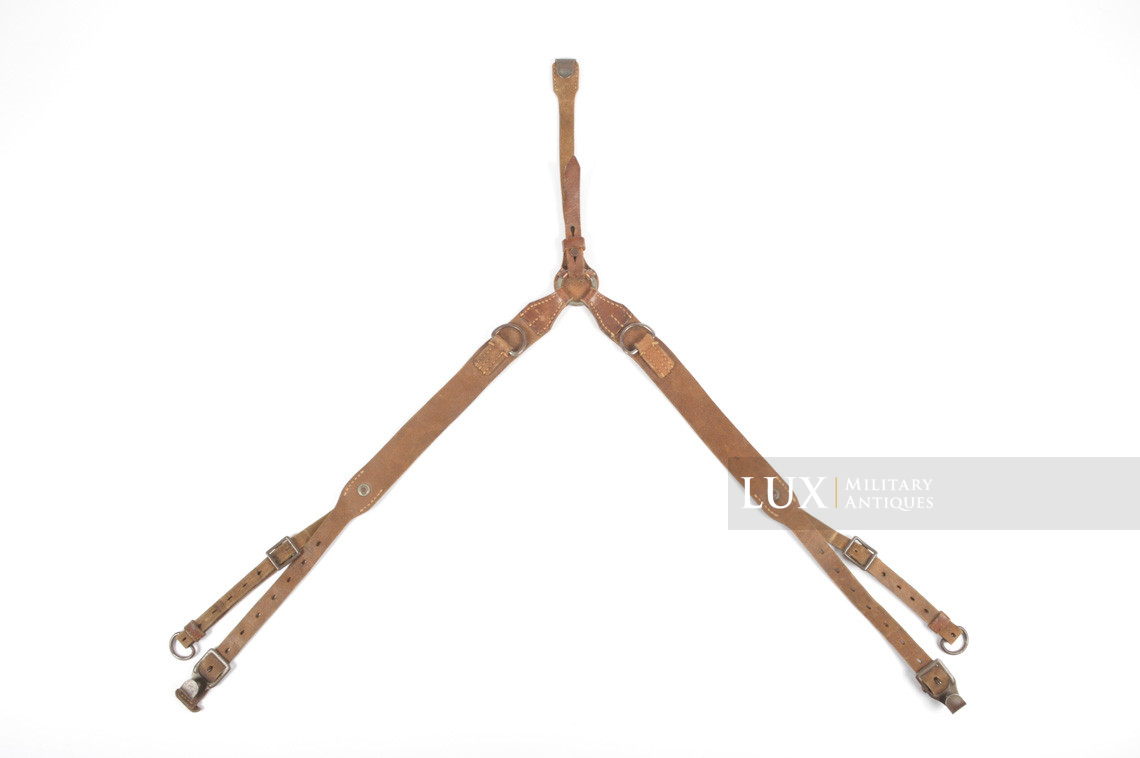 German late war leather combat Y-straps in natural brown leather, « RBNr » - photo 4