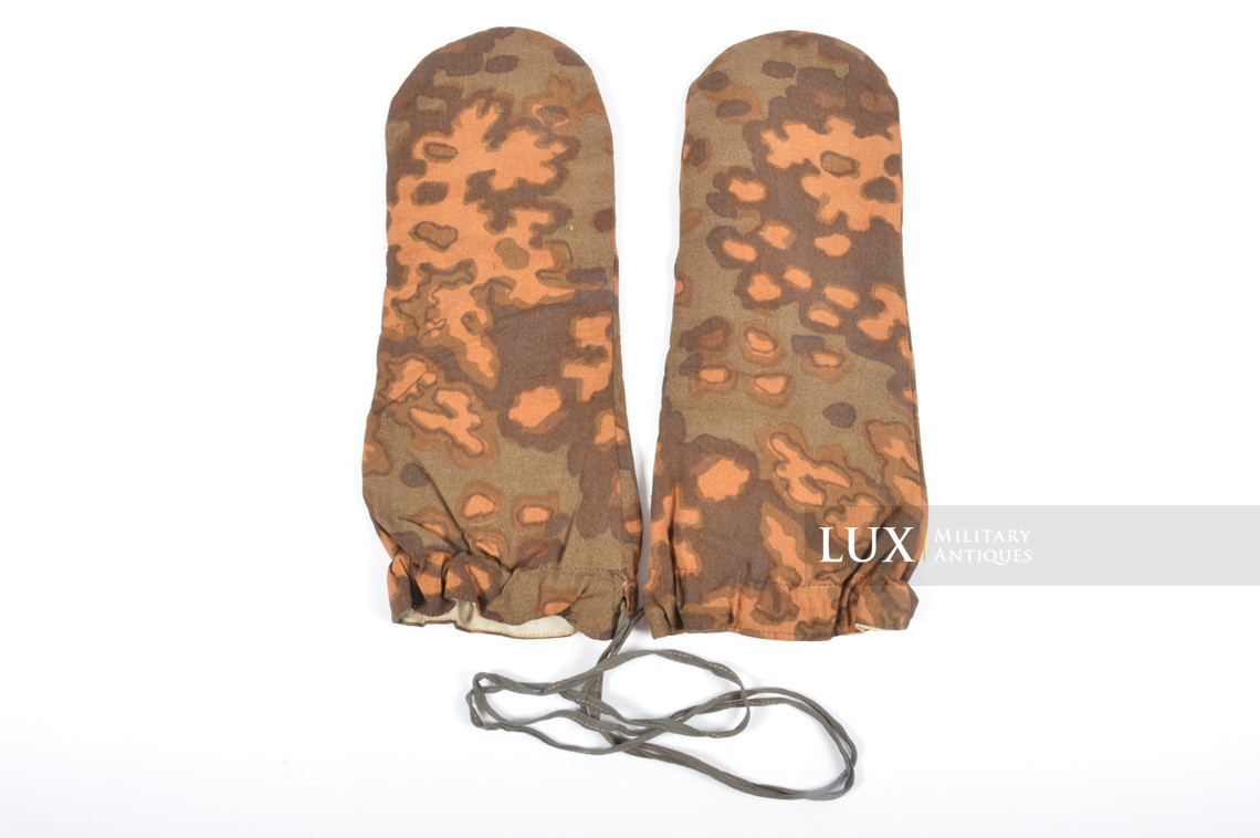 Waffen-SS oak leaf « B » pattern camouflage / white reversible winter gloves - photo 4