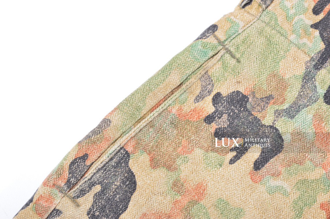 Very rare late war German M45 camouflage combat trousers, « Leibermuster » - photo 19