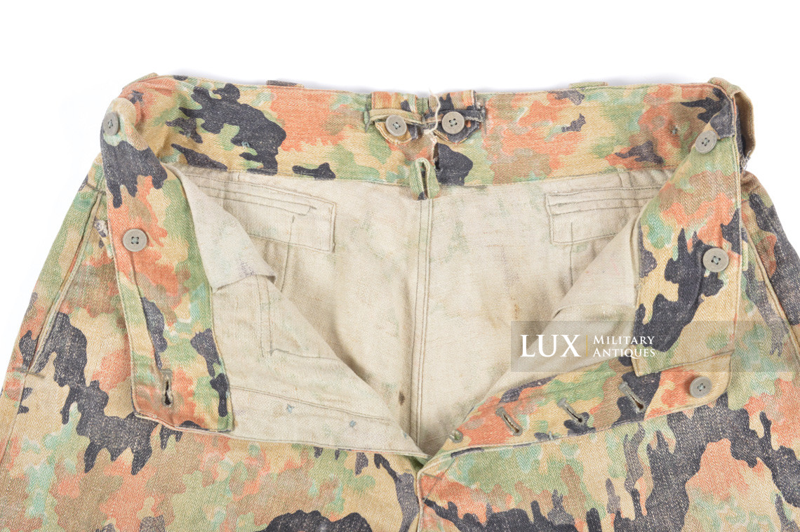 Very rare late war German M45 camouflage combat trousers, « Leibermuster » - photo 36