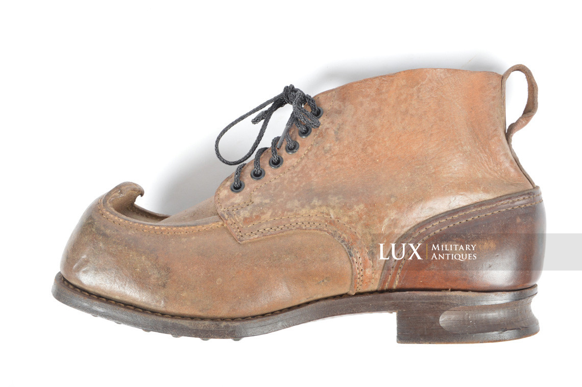 Unissued Waffen-SS mountain trooper’s ankle boots, « Wefsels » - photo 16