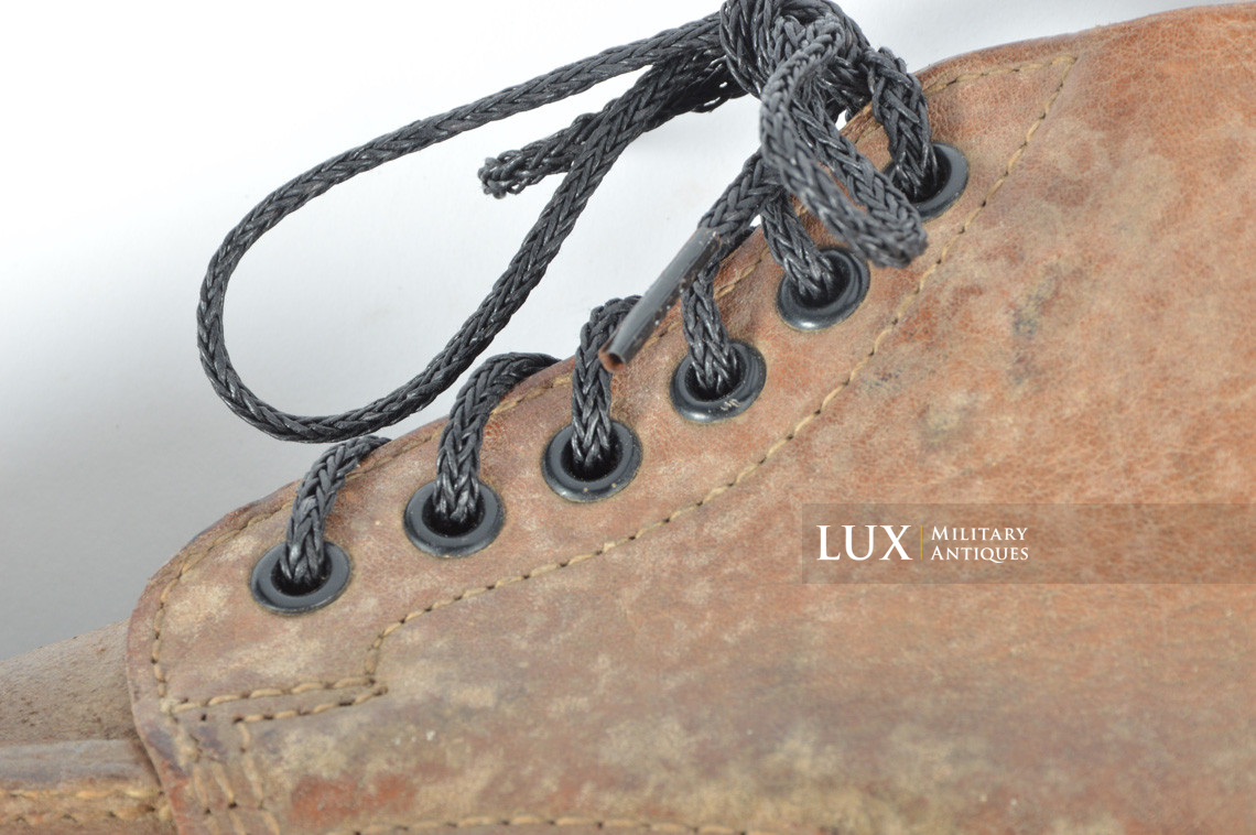 Unissued Waffen-SS mountain trooper’s ankle boots, « Wefsels » - photo 19