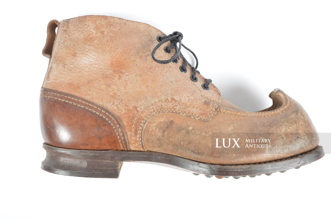 Unissued Waffen-SS mountain trooper’s ankle boots, « Wefsels » - photo 32