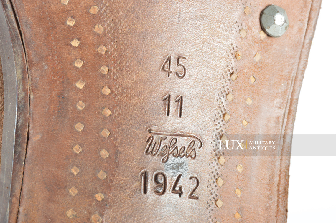 Unissued Waffen-SS mountain trooper’s ankle boots, « Wefsels » - photo 37