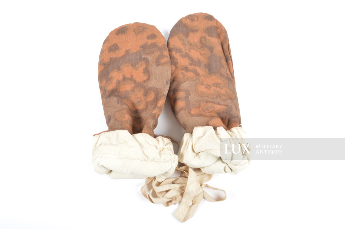 Waffen-SS oak leaf « B » pattern camouflage / white reversible winter gloves - photo 8