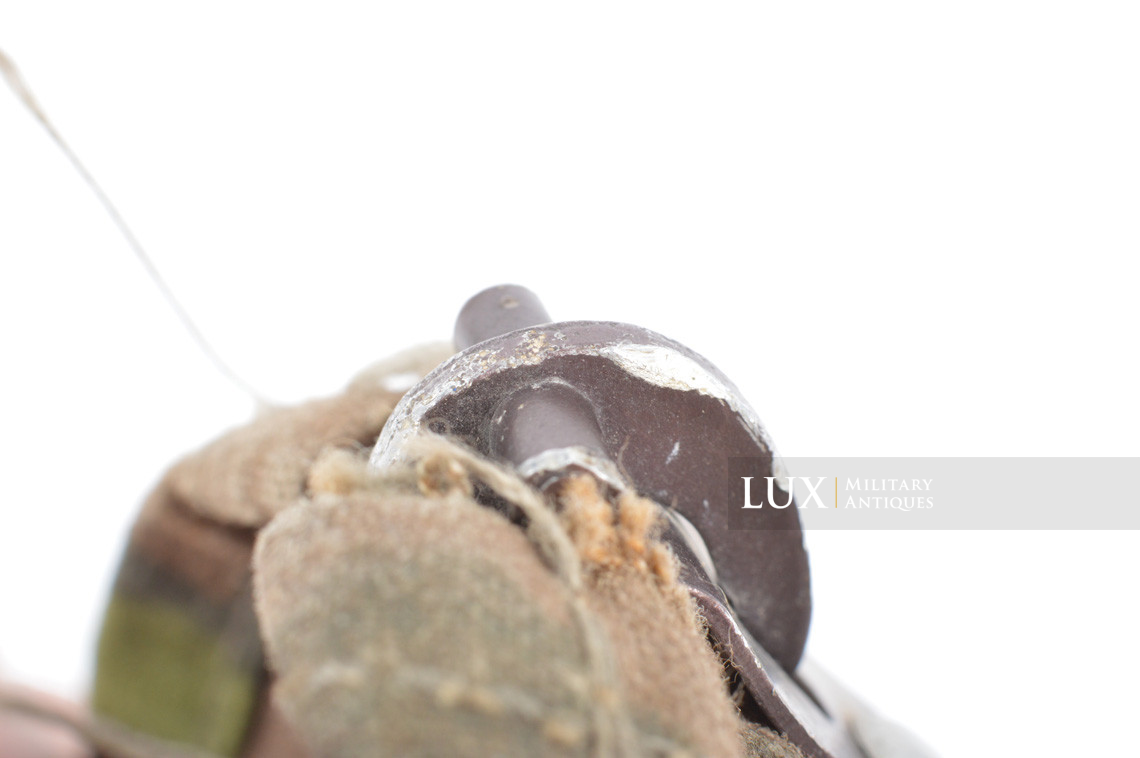Second pattern Waffen-SS « oak-leaf » camouflage combat helmet cover - photo 25