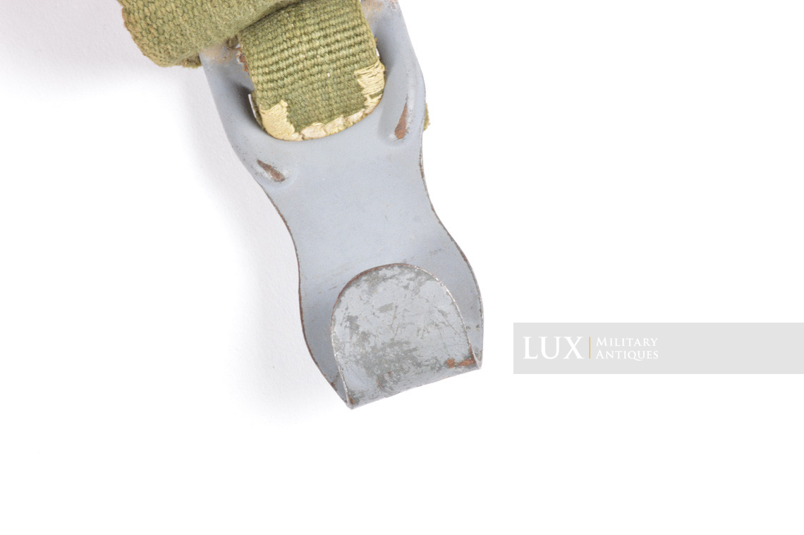 Early set of German tropical green web light Y-straps, « DAK » - photo 16