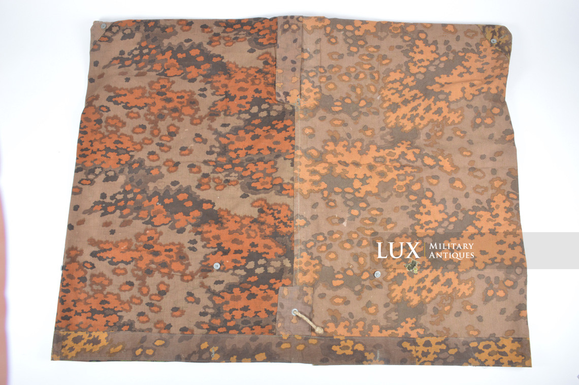 Late war Waffen-SS camouflage shelter quarter/poncho, « oak