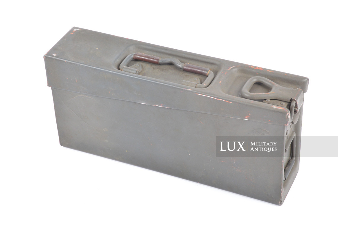 German early camouflage MG34/42 ammunitions case, « 1940 » - photo 4